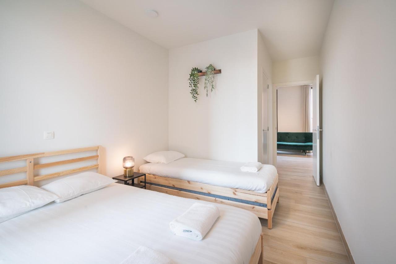 Opera Apartments In The Heart Of Antwerpen Bagian luar foto
