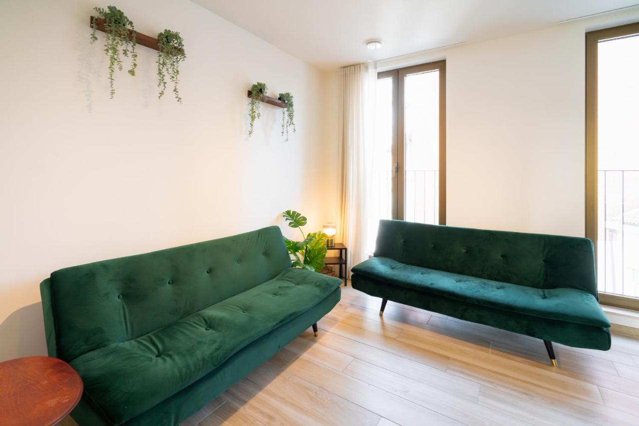 Opera Apartments In The Heart Of Antwerpen Bagian luar foto