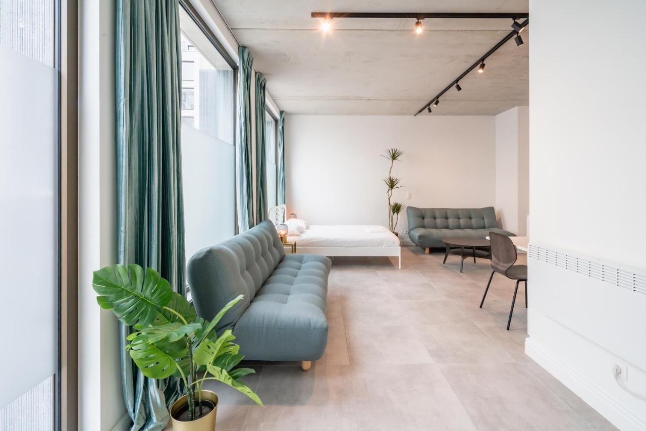 Opera Apartments In The Heart Of Antwerpen Bagian luar foto